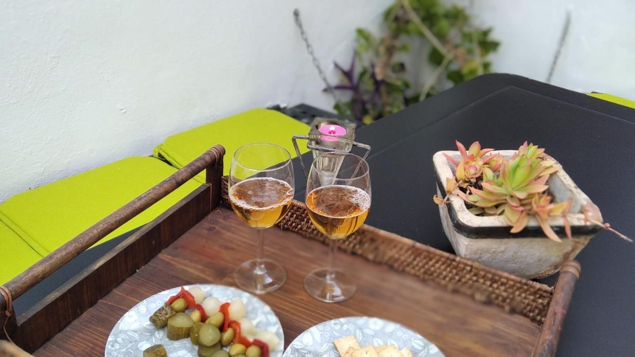 Naturalia: La Casita Con Patio กาเซเรส ภายนอก รูปภาพ