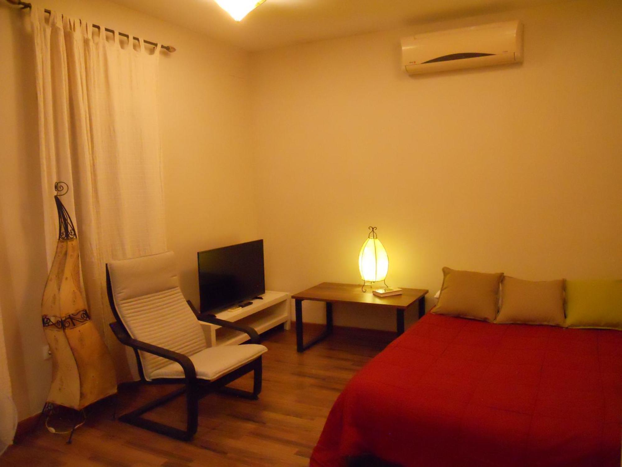 Naturalia: La Casita Con Patio กาเซเรส ภายนอก รูปภาพ